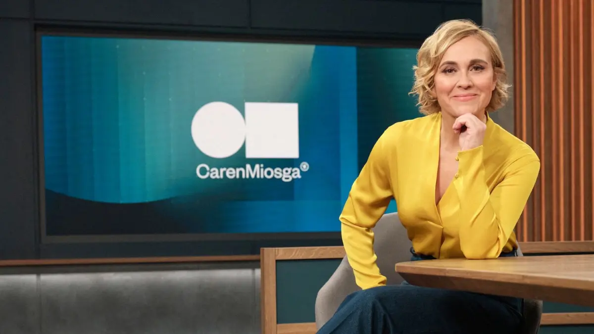 Die Gesprächssendung mit Caren Miosga läuft immer sonntags in der ARD. Wie hießen die Themen und Gäste am 4.2.?
Caren Miosga über ihre neue Sendung: "Wollen Politik besser verstehen und hinterfragen". / Weiterer Text über ots und www.presseportal.de/nr/69086 / Die Verwendung dieses Bildes für redaktionelle Zwecke ist unter Beachtung aller mitgeteilten Nutzungsbedingungen zulässig und dann auch honorarfrei. Veröffentlichung ausschließlich mit Bildrechte-Hinweis. Foto: NDR/Philipp Rathmer/NDR/Philipp Rathmer/obs
