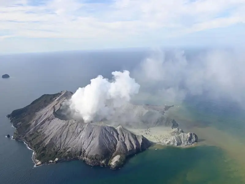 Selbst aus 50 Kilometer Entfernung war die Aschewolke noch zu sehen.