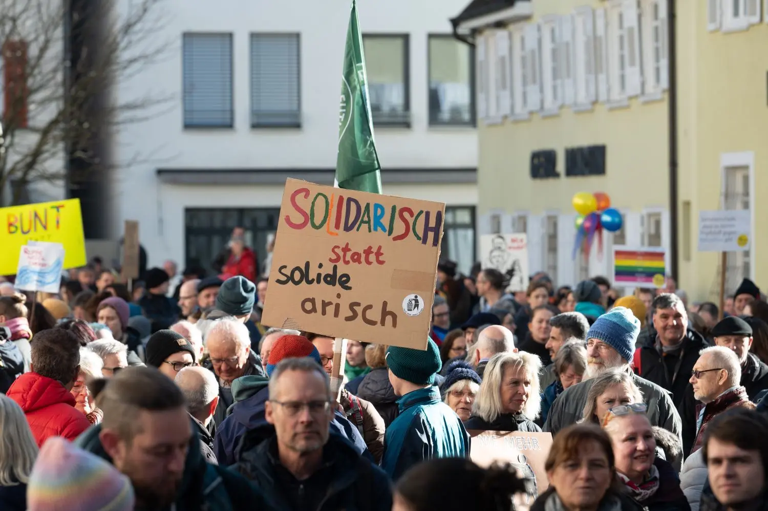 ... am Samstagmittag auf dem Göppinger  Schlossplatz.