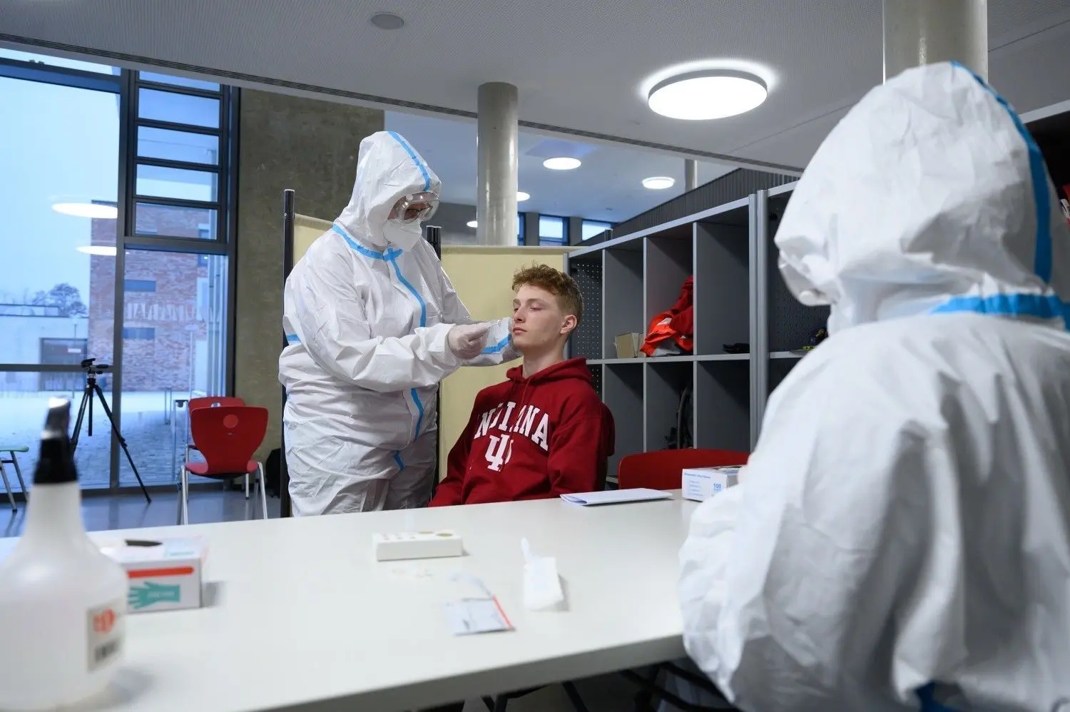 Corona-Schnelltest an einer Schule..