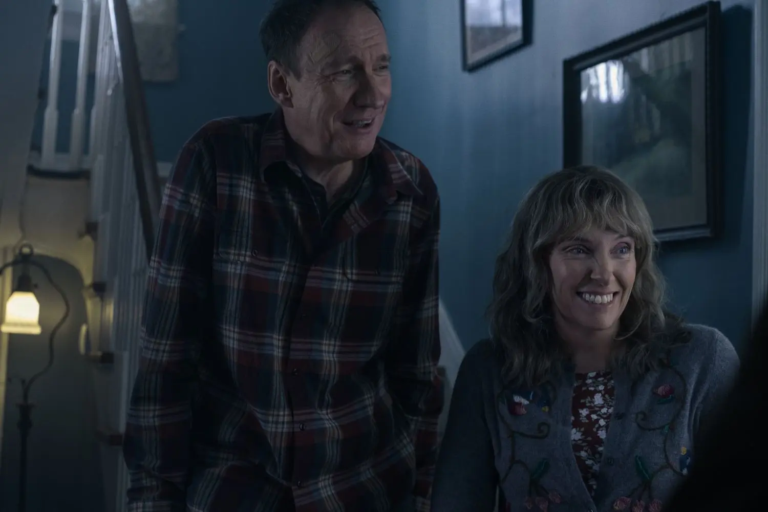 Die Schauspiel-Größen David Thewlis und Toni Collette sind Teil des Casts: Sie spielen den Vater und die Mutter.