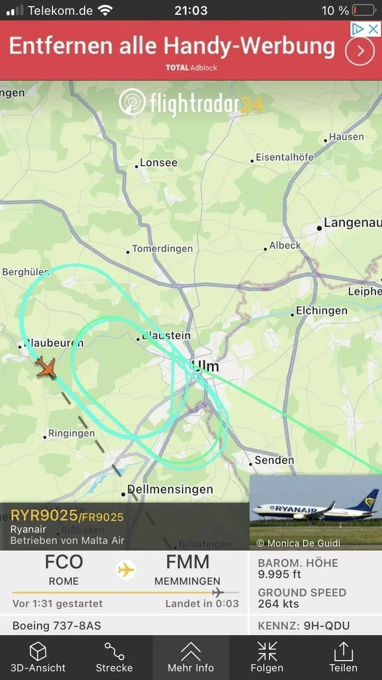 Mindestens vier große Runden drehte der Jet über dem Raum Ulm, dann einen engen Kreis, danach ging es nach Osten.