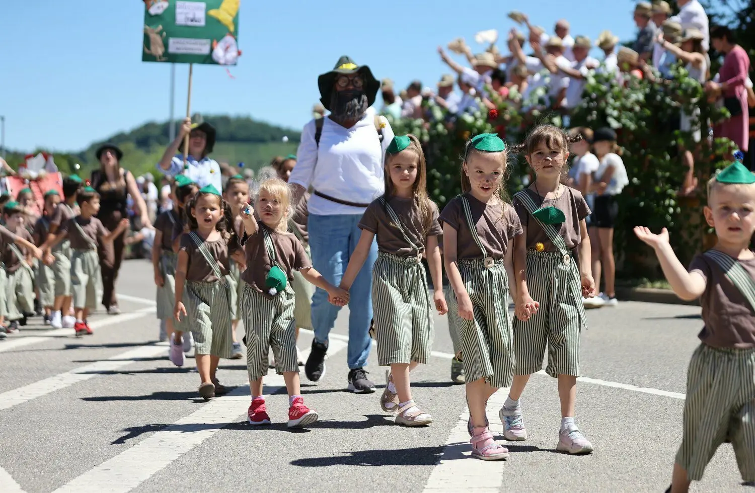 Gleich ist der Festplatz erreicht.