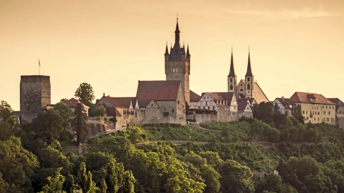 Die historische Altstadt von Bad Wimpfen ist eines der Exkursionsziele der Gaildorfer VHS. ⇥
