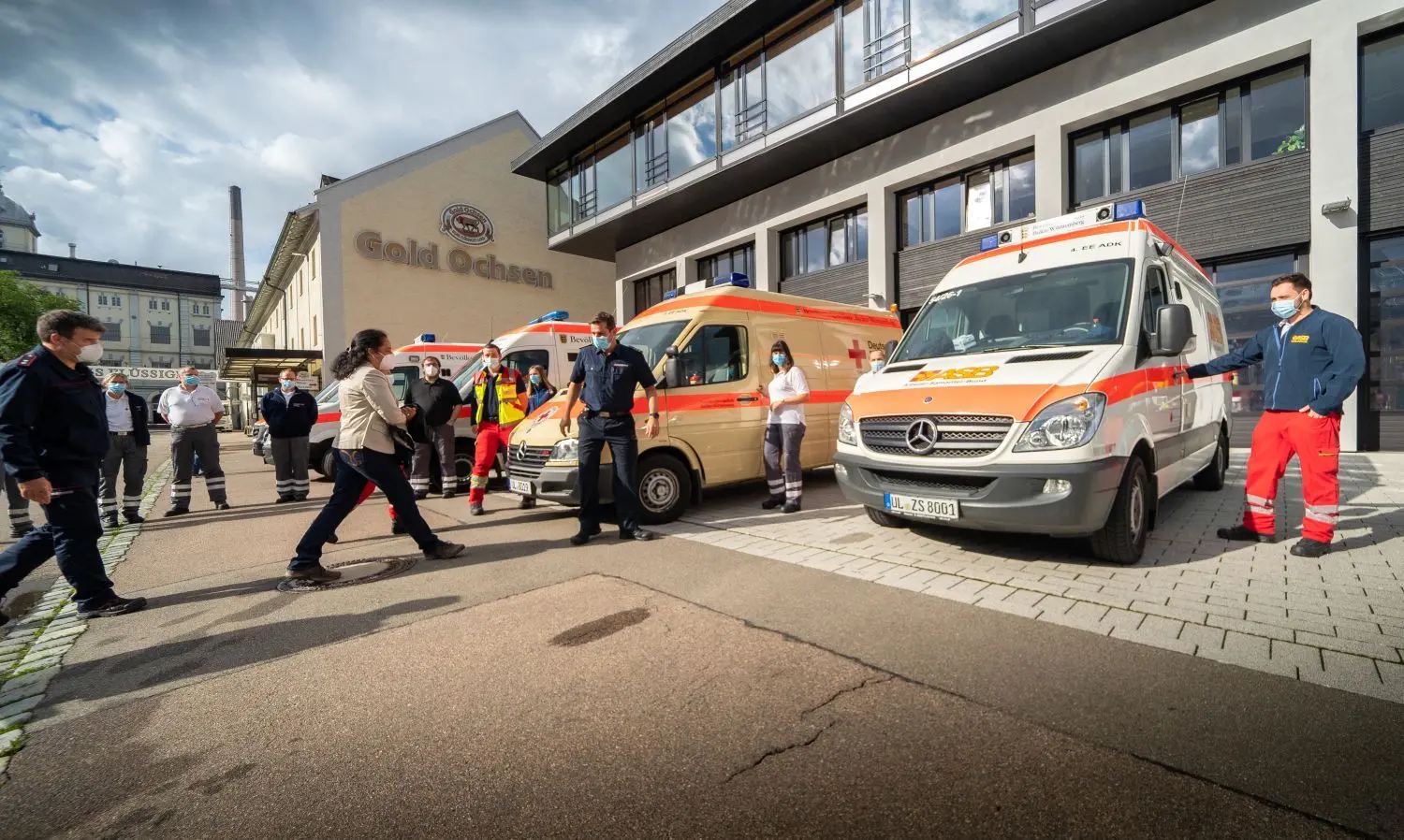 DRK und ASB Katastrophenschutz auf dem Weg ins Einsatzgebiet NRW Hochwasser