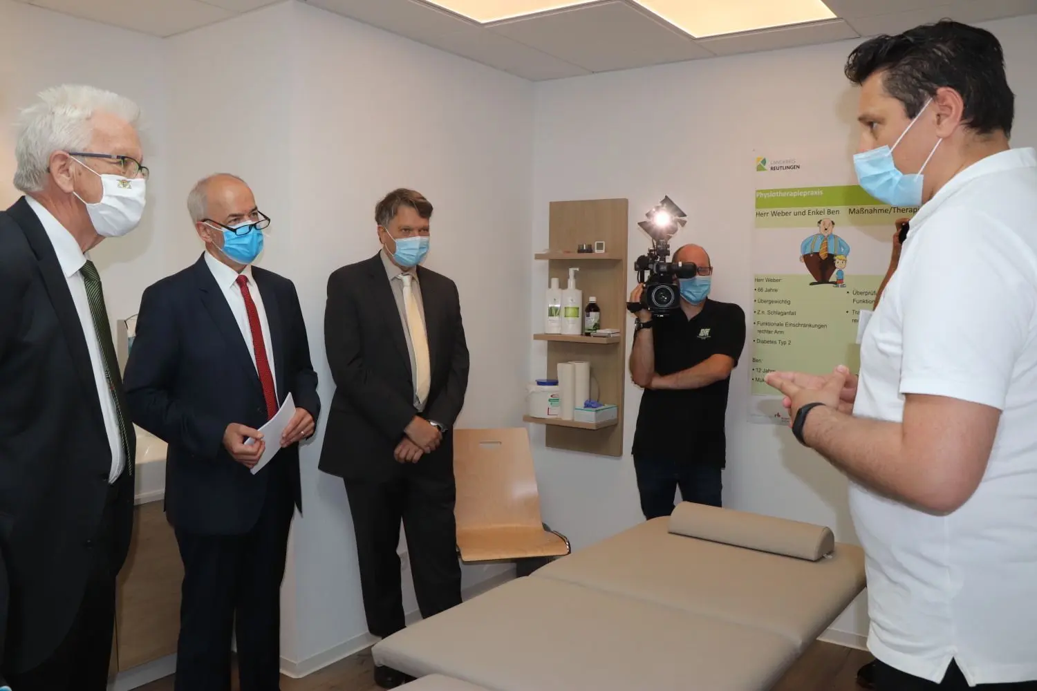 Physiotherapeut Aleksandar Matkovic stellte den Besuchern seine Arbeit vor.