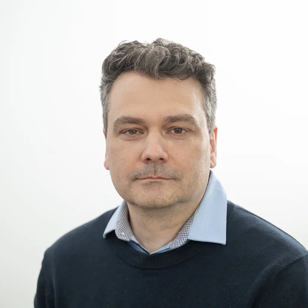 Bild des Autors bzw. der Autorin Roland Müller