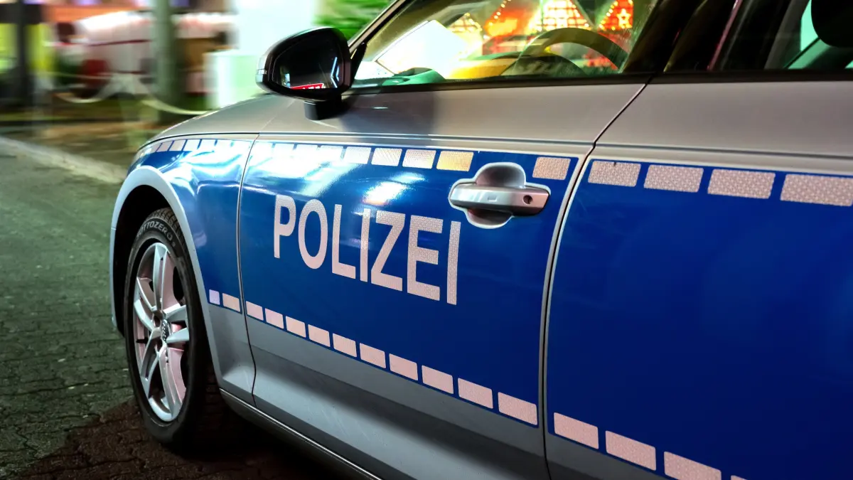 Beachten: nur redaktionelle Nutzung! Polizei, Polizeiauto, Polizeiwagen, Polizeieinsatz, Verbrechen © EKH-Pictures/adobe.stock.com
