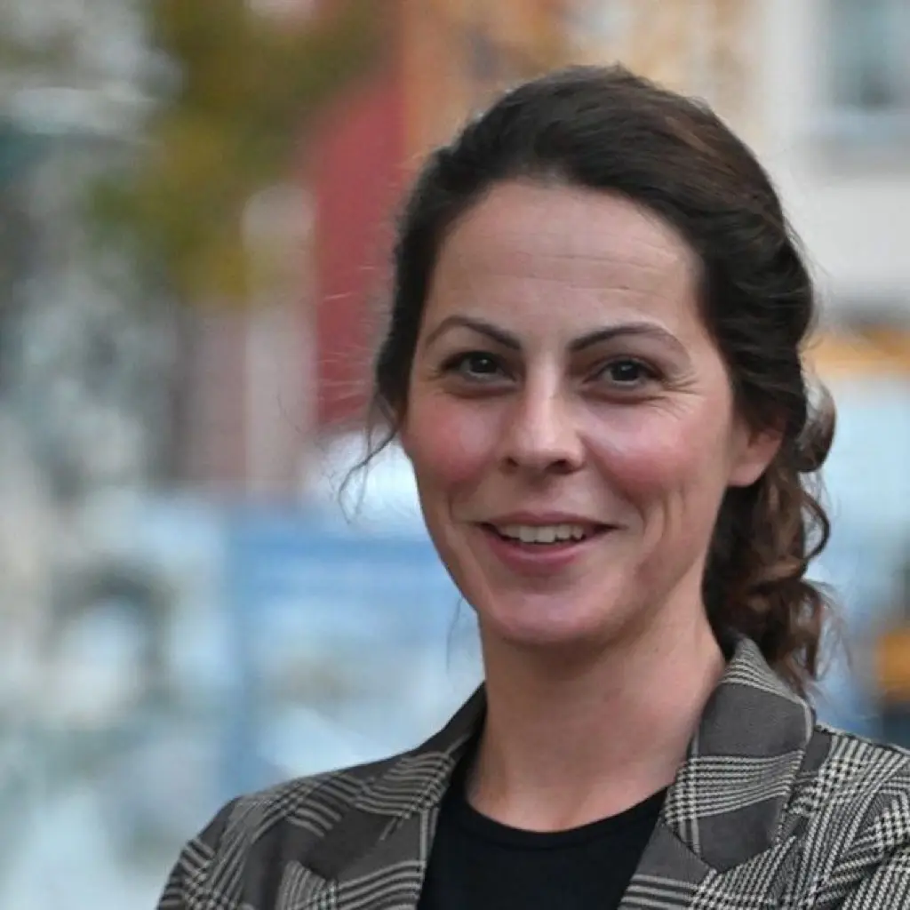 Bild des Autors bzw. der Autorin Julia-Maria Bammes