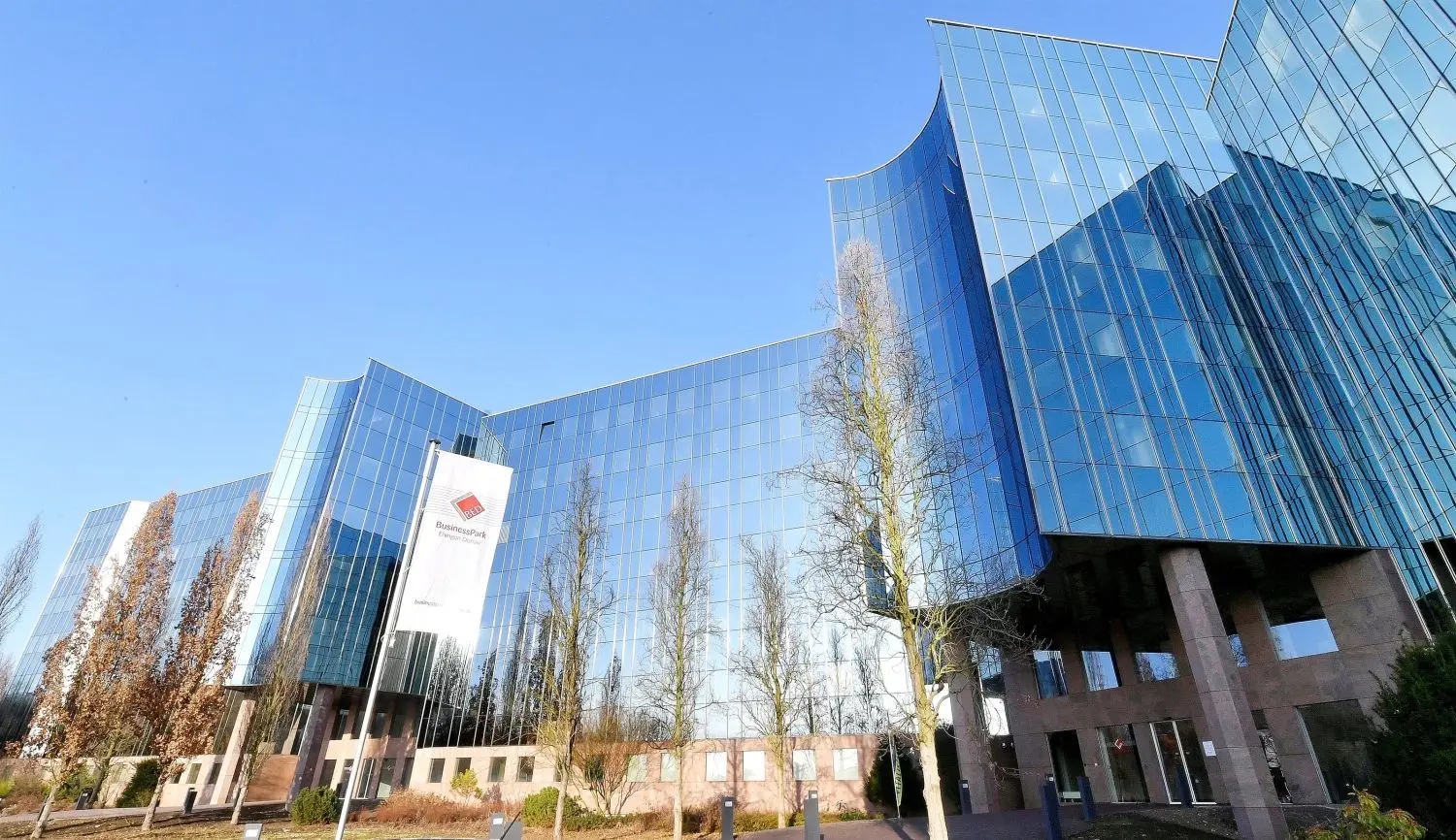 Im Businesspark Ehingen, der ehemaligen Schlecker-Hauptverwaltung, hat die Firma ENSAG ihren Sitz.