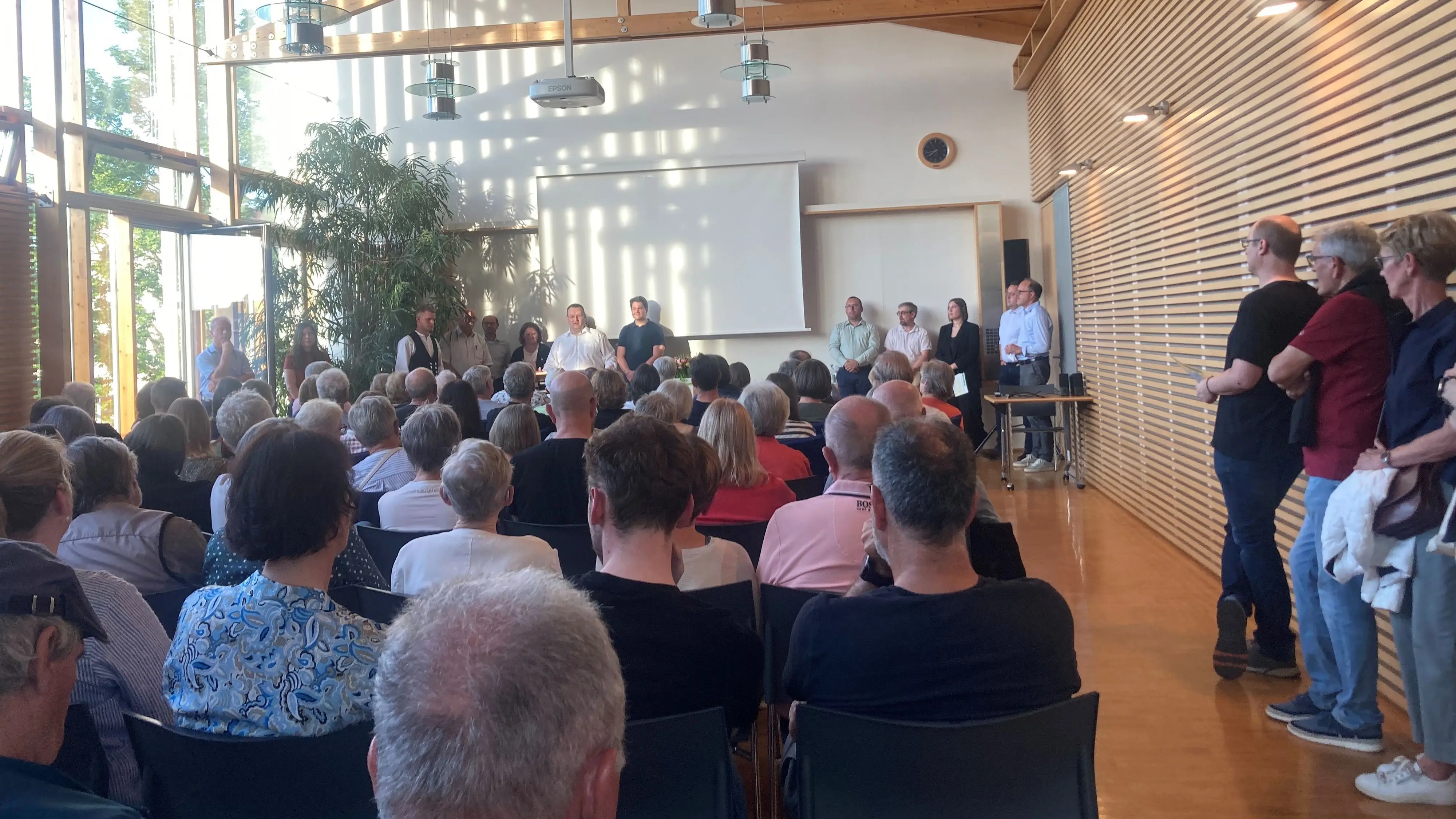 Lpw Riederich Kommunalwahl Riederich: Es muss sich was verändern | swp.de