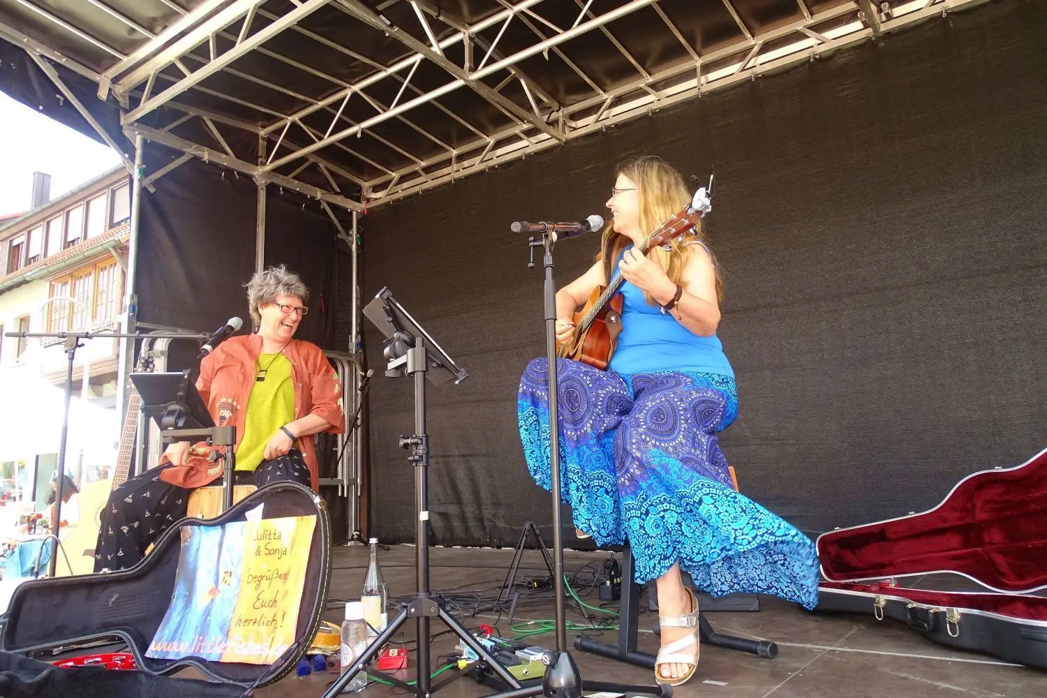 Sonja Wilhelm und Julitta Hoffmann sind die „Little Fishes“.