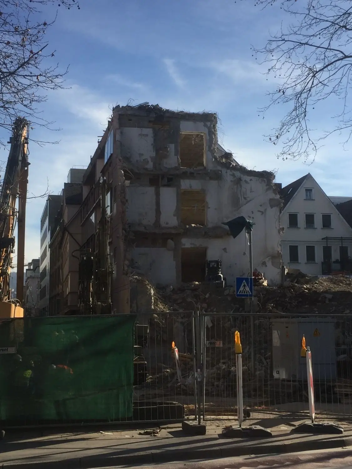 Die Bauarbeiten an der Calwer Passage schreiten voran.