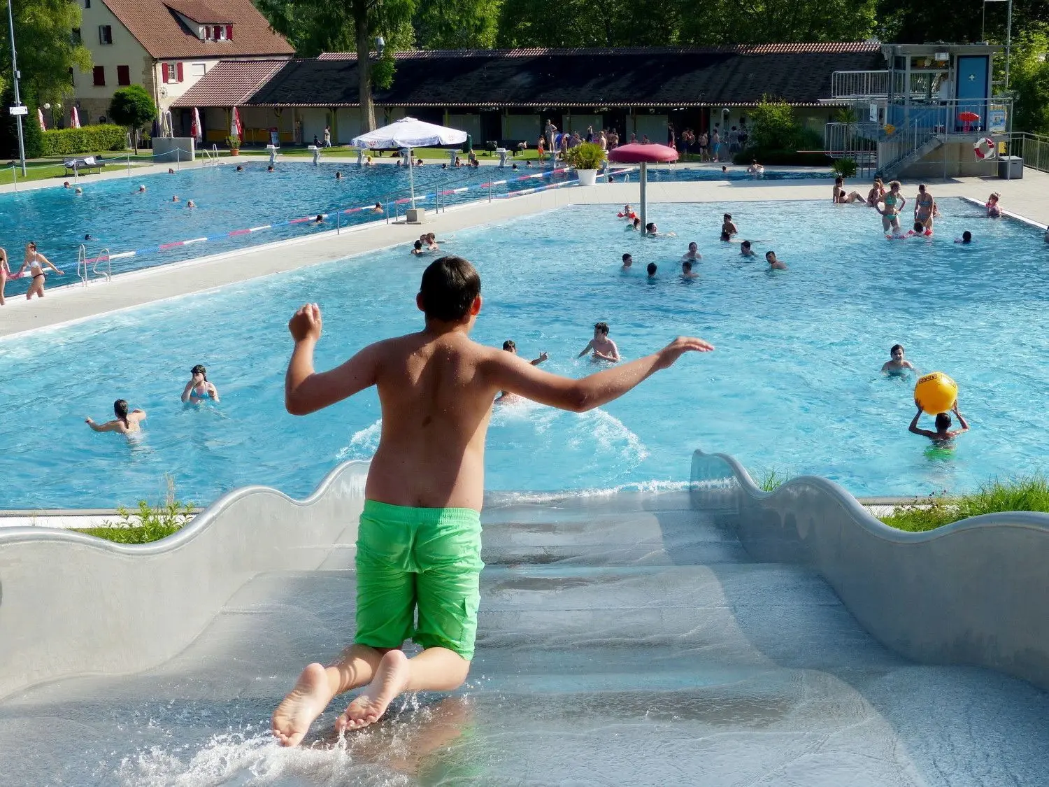 Freibadrutsche.