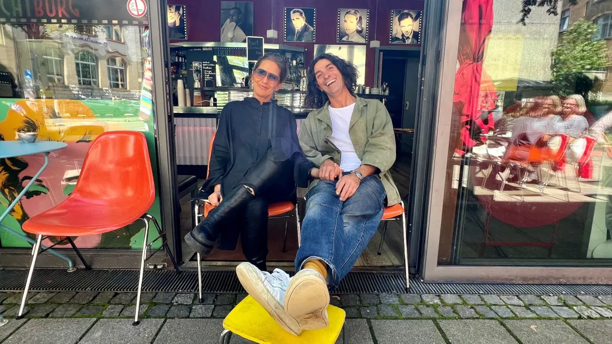 Freudige Gesichter: es geht weiter für Michele und Annette