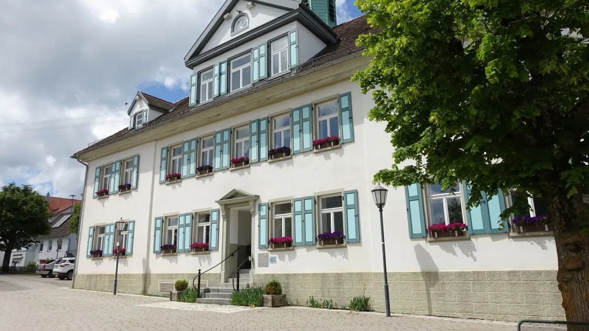 Der Winterlinger Gemeinderat tagt nicht im Rathaus, sondern im Viktor-Rieber-Saal in der Alten Schule.