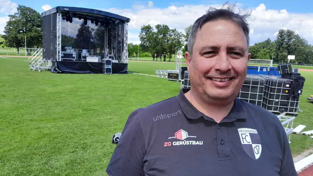 Stefan Ermantraut, Vorstand Marketing und Events beim FC 07 Hechingen, freut sich aufs gemeinsame Fußballschauen im Weiherstadion.
