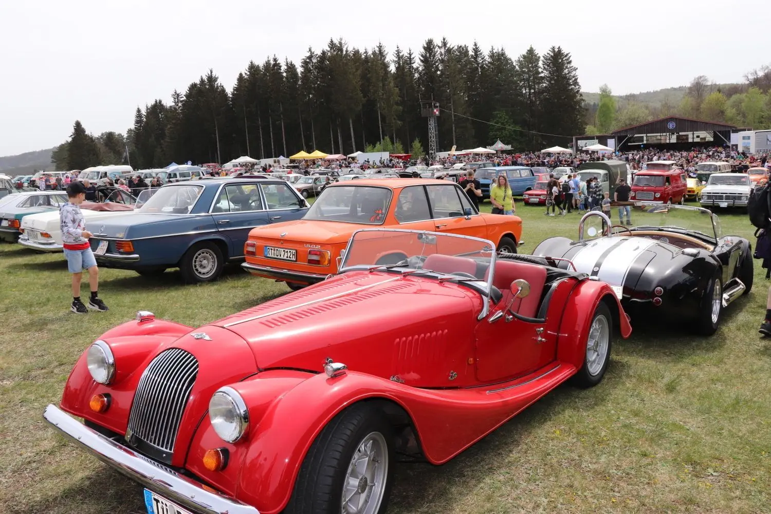 Beim Oldtimerfest auf dem Eisberg war ein Rekord bei den Besucher- und Ausstellerzahlen zu verzeichnen.⇥