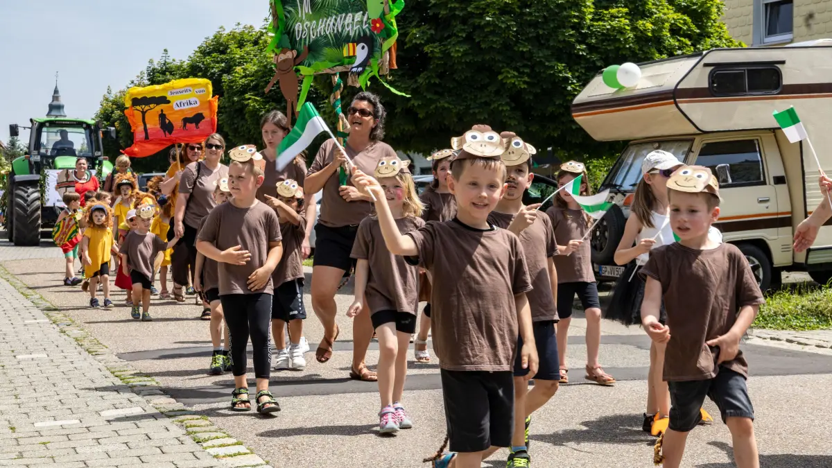 Börtlingen 100 Jahre Musikverein Kinderfest mit Umzug