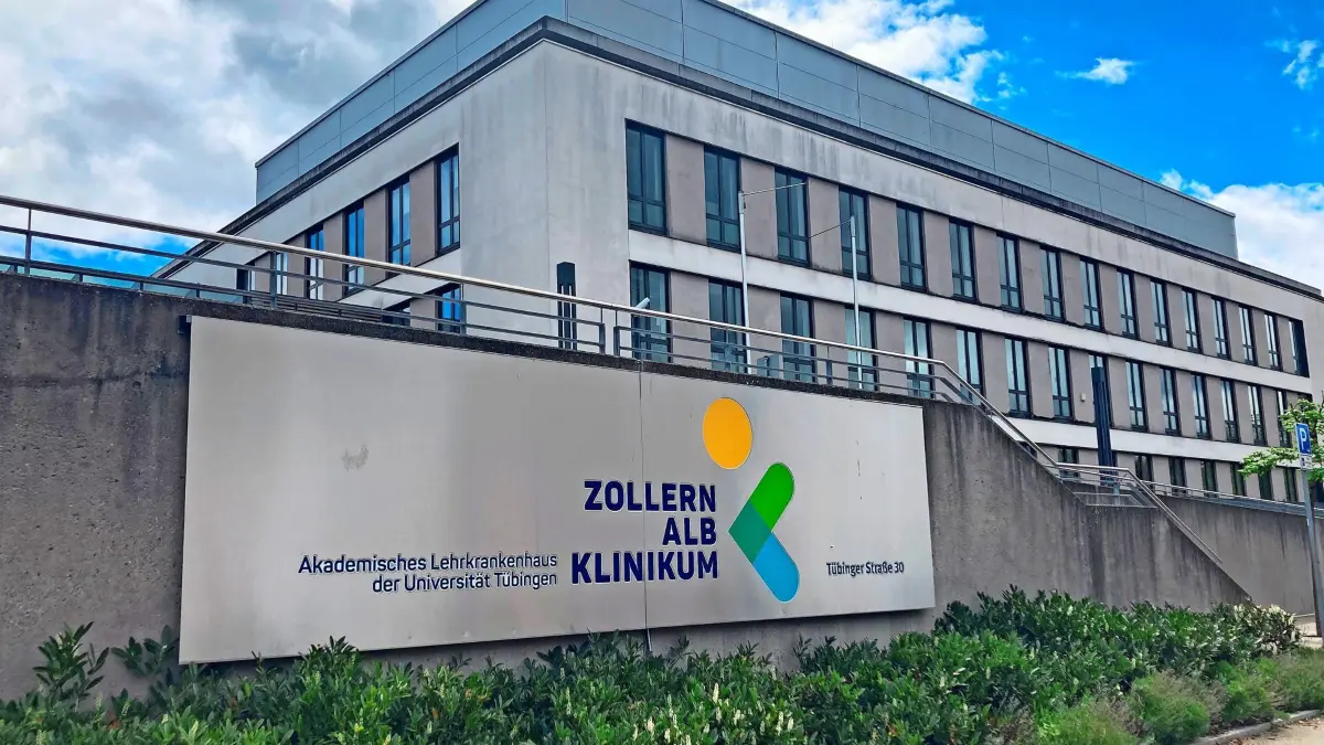 Nach wie vor in den Miesen: Das Zollernalb-Klinikum schreibt 2023 ein Jahresdefizit von 13,8 Millionen Euro.