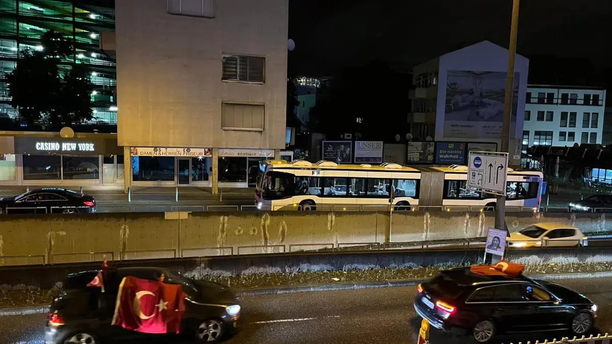 Fan Jubel Türkei Achtelfinale Ulm