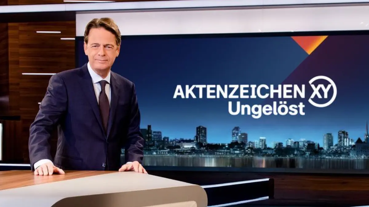 Rudi Cerne sucht in seiner Sendung "Aktenzeichen XY ... ungelöst" nach einem gefährlichen Räuber.
