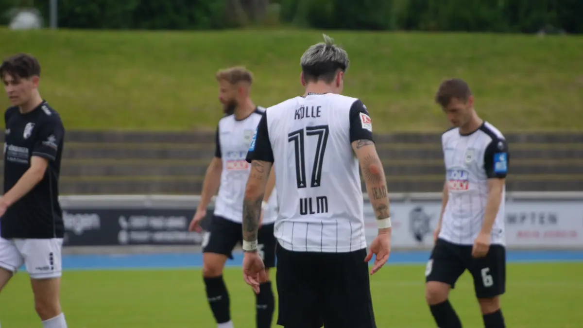 Der SSV Ulm 1846 Fußball testet beim Allgäuer Brauhaus-Cup gegen den FC Kempten - und gewinnt die Partie gegen den Landesligisten im Elfmeterschießen.