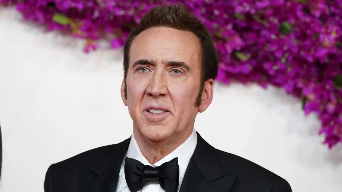 Nicolas Cage: ARCHIV - 10.03.2024, USA, Los Angeles: Nicolas Cage kommt zur Oscar-Verleihung im Dolby Theatre in Los Angeles. (zu dpa: «Nicolas Cage: Hatte mir Familie mal anders vorgestellt») Foto: Jordan Strauss/Invision/AP/dpa +++ dpa-Bildfunk +++