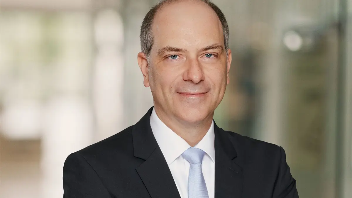 Klinikgruppe Christophsbad Dr. med. Karsten Henkel Leiter d. Sprechstunde für Sportpsychiatrie und -psychotherapie