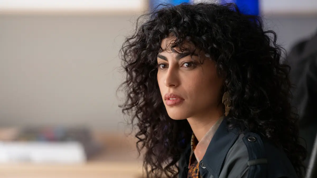 Mina El Hammani kehrt in Staffel 8 als Nadia zurück.