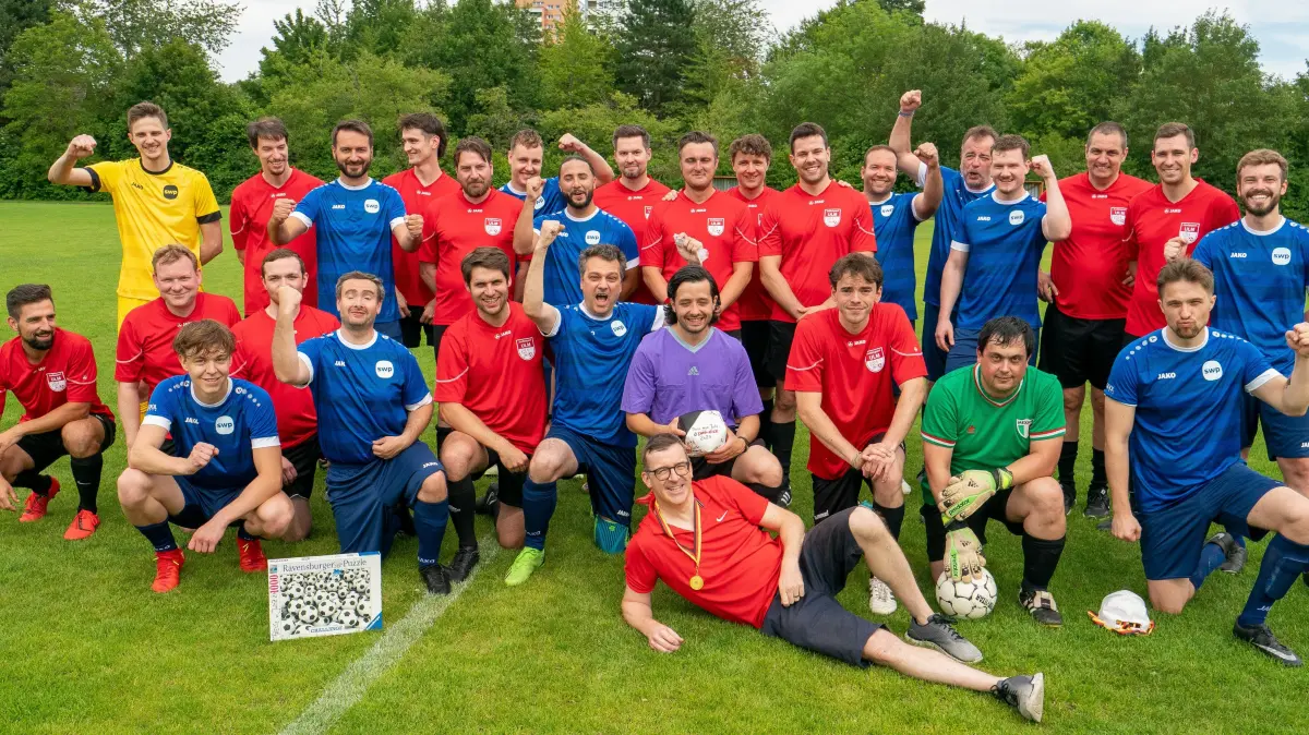 Fußballspiel Presse gegen Justiz - VfL Ulm in Böfingen