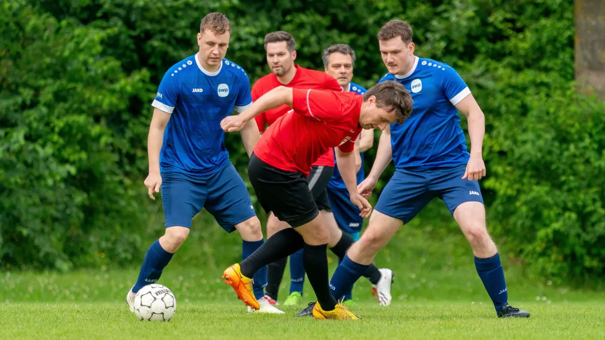 Fußballspiel Presse gegen Justiz - VfL Ulm in Böfingen