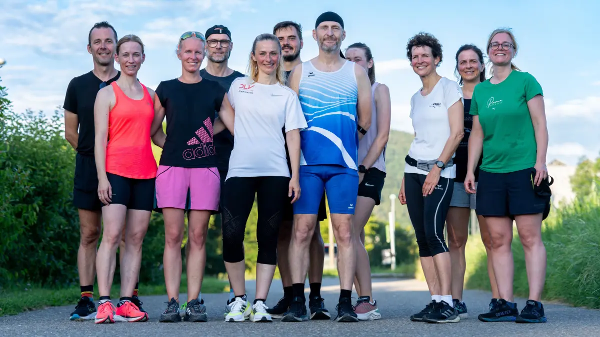 Die Mitglieder des Clubs, unter anderem und von links: Sebastian, Lisa, Johanna, Markus, Magdalena Reinhardt, Jan-Hendrik, Bernd Schenzle, Nici, Ulrike, Annika und Jasmin.