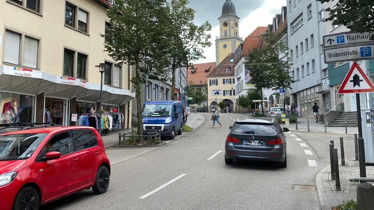 Die Karl- und Wilhelmstraße ist wieder für den allgemeinen Verkehr freigegeben.