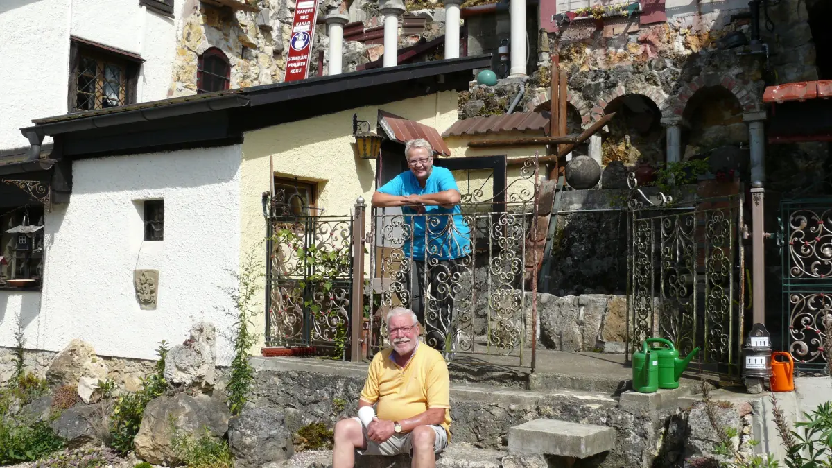 Hexenhäuschen Anhausen, Elvira Schmitt-Dierbach und Karl Wilhelm Schmitt