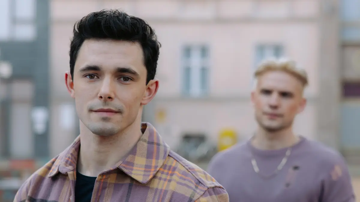 RTL kündigt eine Liebeskrise bei Luis (Marc Weinmann) und Moritz (Lennart Borchert) an.