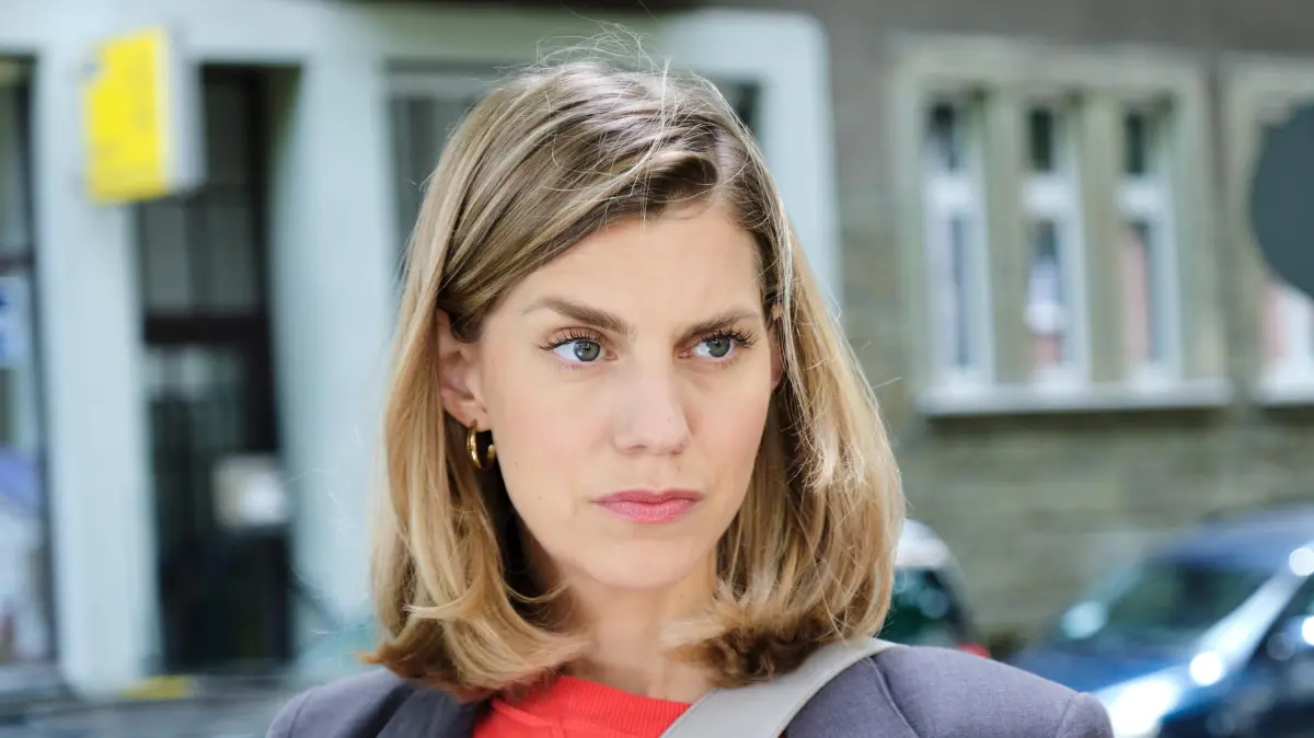 Stella (Bettine Langehein) ringt seit dem Unfall mit sich selbst.