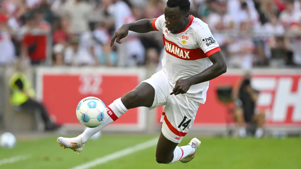 VfB Stuttgart vs Athletic Club Bilbao : Silas Katompa Mvumpa VfB Stuttgart (14) Aktion am Ball
VfB Stuttgart vs Athletic Club Bilbao
10.08.2024
DFL REGULATIONS PROHIBIT ANY USE OF PHOTOGRAPHS AS IMAGE SEQUENCES AND/OR QUASI-VIDEO