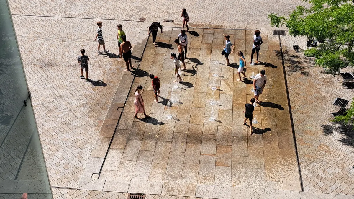 Schmuck Wasserspiele, Bodensprudler, Kornhausplatz Göppingen