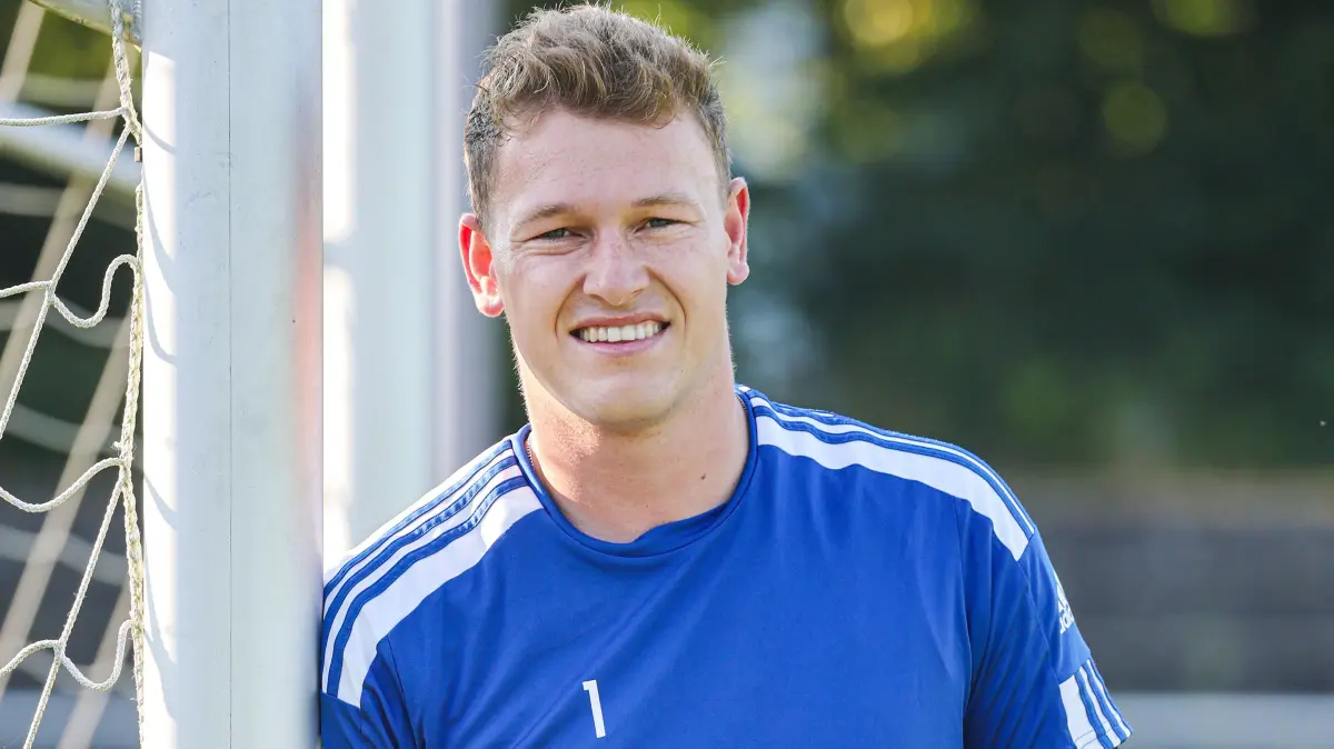 Nico Purtscher spielt seit Juli 2021 für die Sportfreunde Hall.
