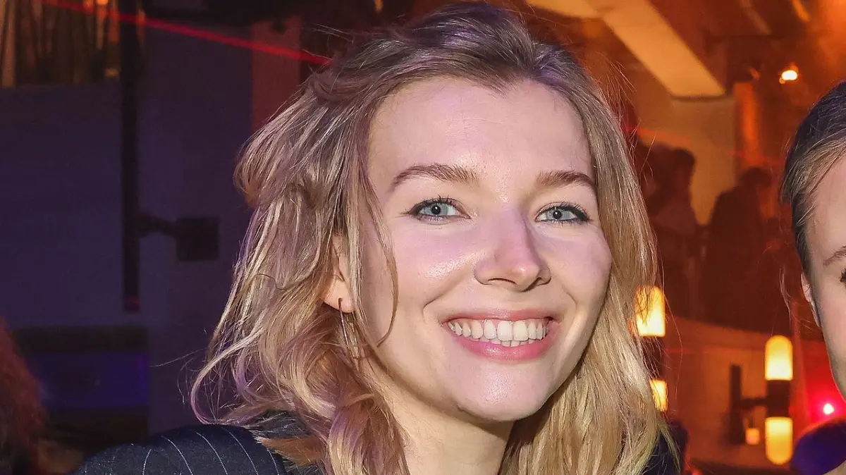 Annabella Zetsch verkörperte bei GZSZ die Rolle Brenda Schubert.
