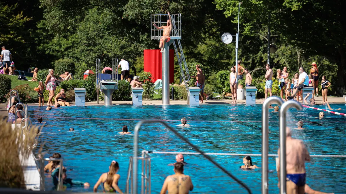 Bad Urach Freibad Höhenfreibad Saison 2024