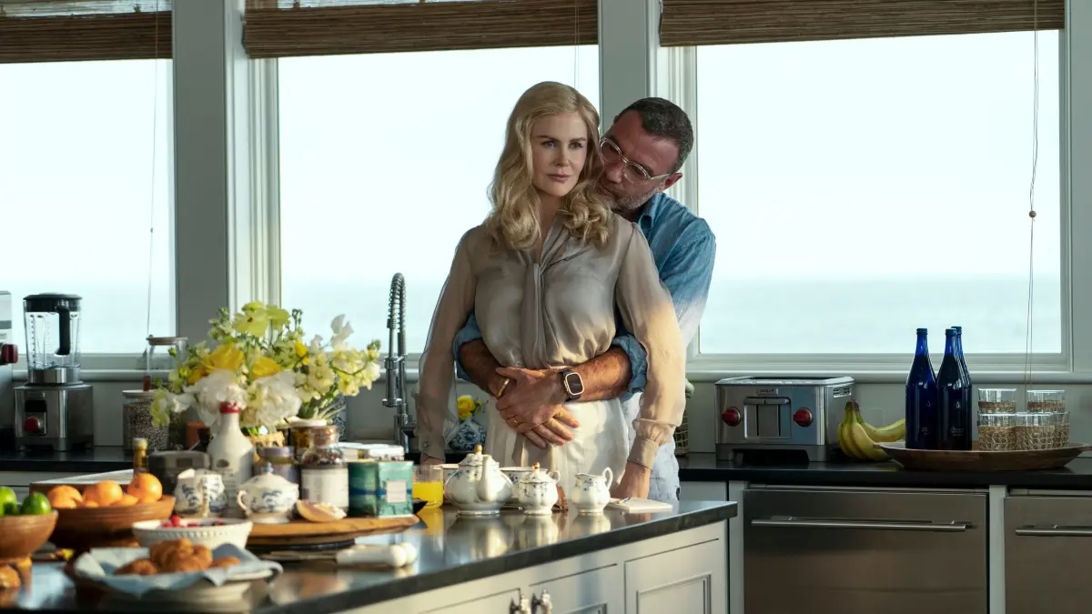 „Ein neuer Sommer“ mit Liev Schreiber und Nicole Kidman ist auf Netflix verfügbar.
