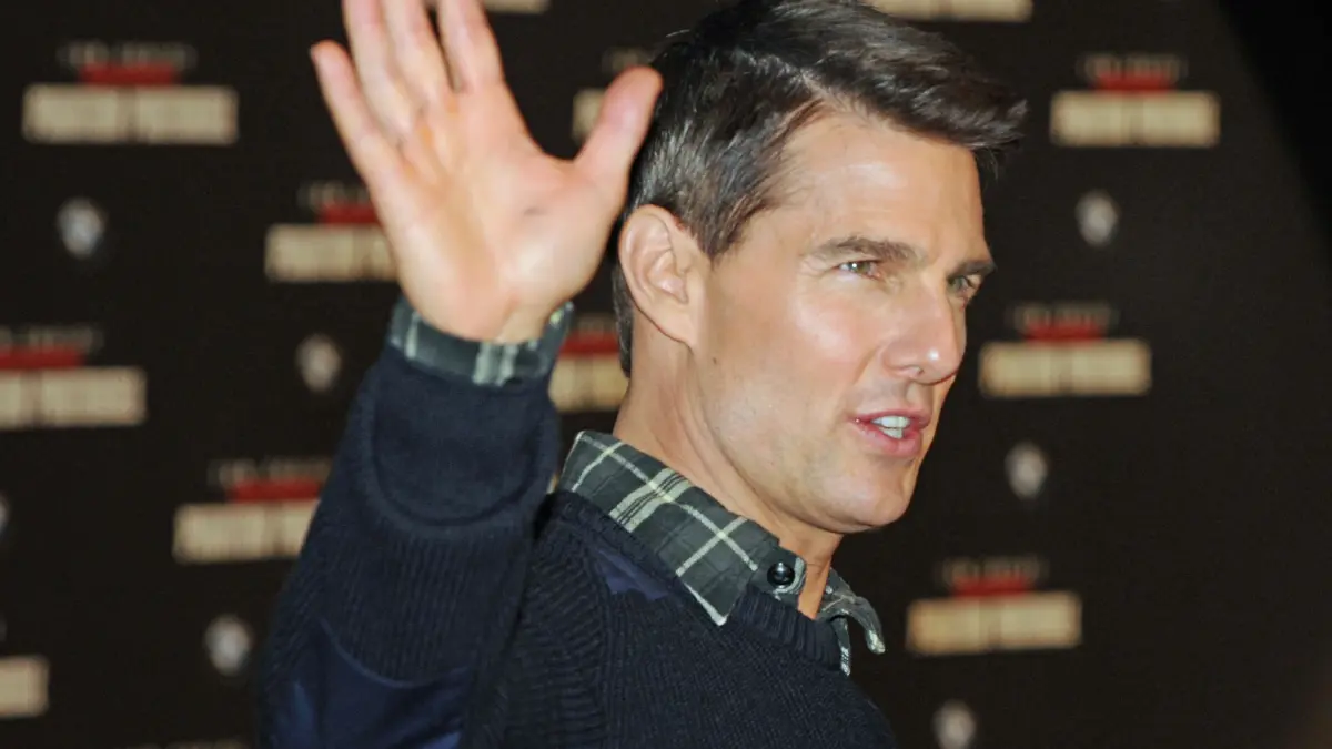 Der US-amerikanische Schauspieler Tom Cruise kommt am Freitag (09.12.2011) zur Premiere seines Films "Mission: Impossible - Phantom Protokoll" in die BMW Welt in München (Oberbayern). Der Actionthriller ist ab 15. Dezember 2011 in den Kinos zu sehen. Foto: Ursula Düren dpa/lby ++ +++ dpa-Bildfunk +++