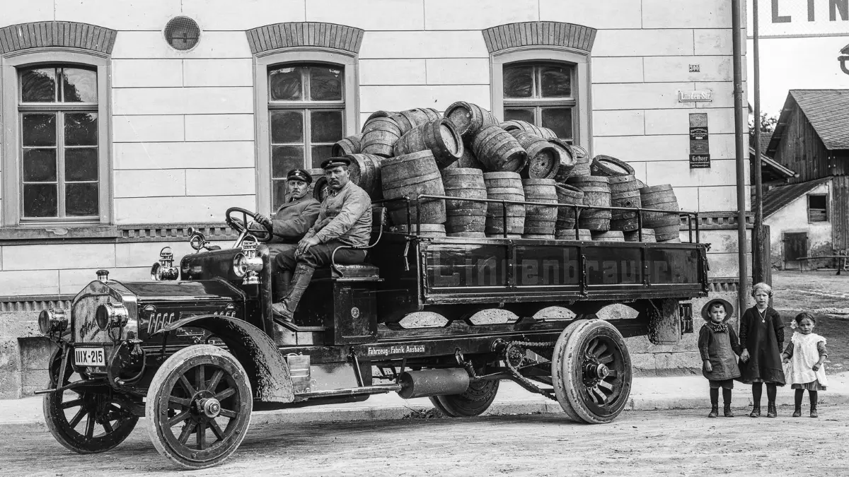 Foto Werner Glasnegative
aufgearbeitet und digitalisiert durch den Arbeitskreis Heimatgeschichte Allmendingen