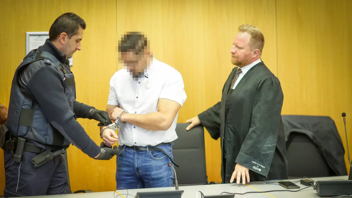 Anklage gegen 32-jährigen Rumänen wegen schweren Raubes nach brutalem Überfall einer 25-Jährigen im eigenen Haus in Blaustein