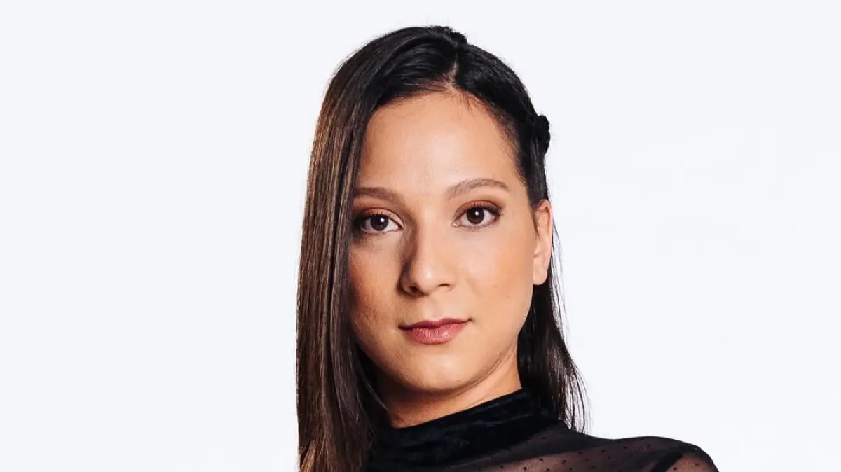 Charlie (Shaolyn Fernandez) muss ins Krankenhaus eingeliefert werden.