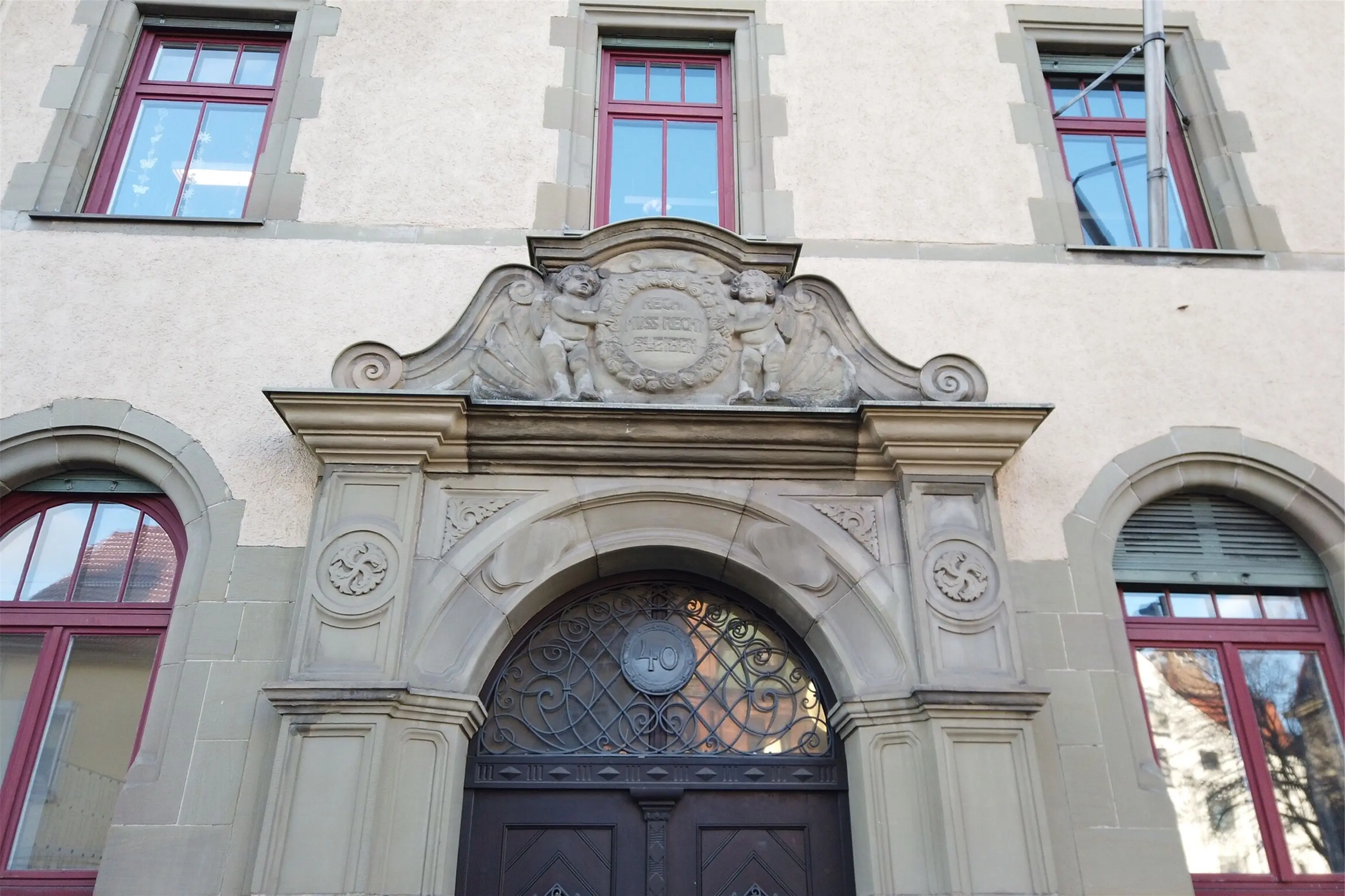 Reutlingen · Schöffengericht: Er wollte der große Macher sein und ...