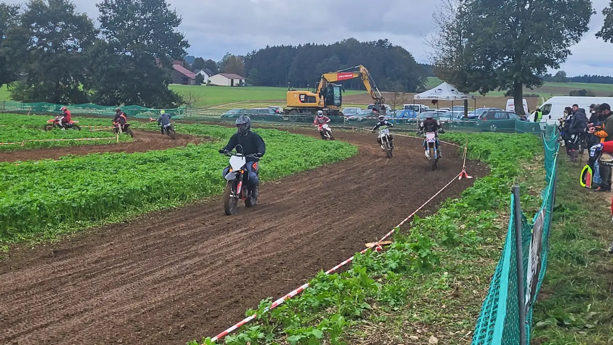 Rund 400 Teilnehmer nahmen am freien Training teil.