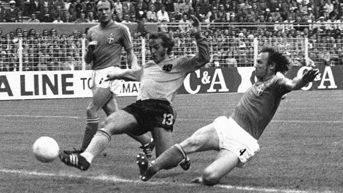 Die Fußballwelt trauert um Neeskens